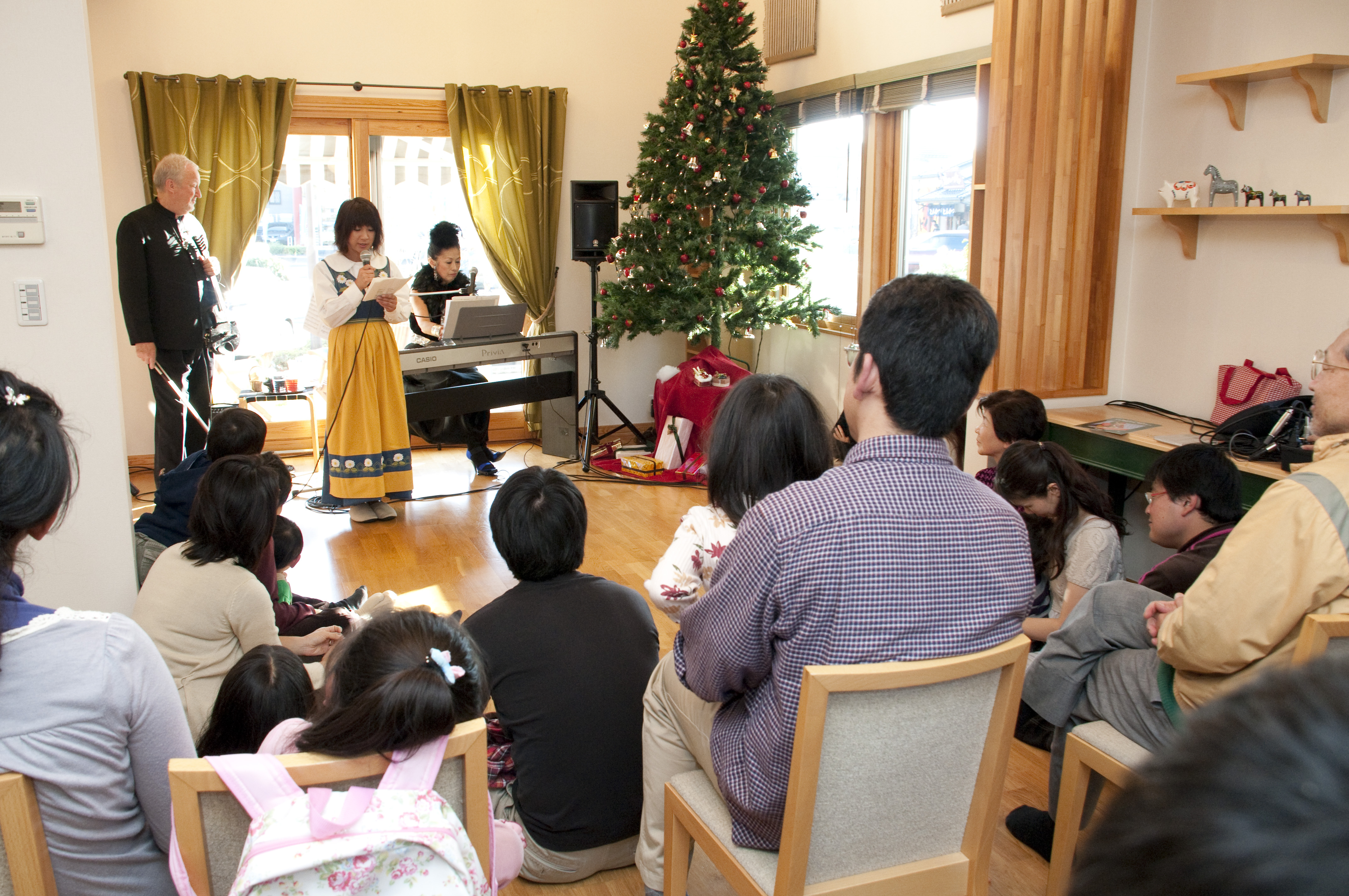 クリスマスパーティー2023【有名講師によるクリスマススワッグづくり教室】(所沢店)